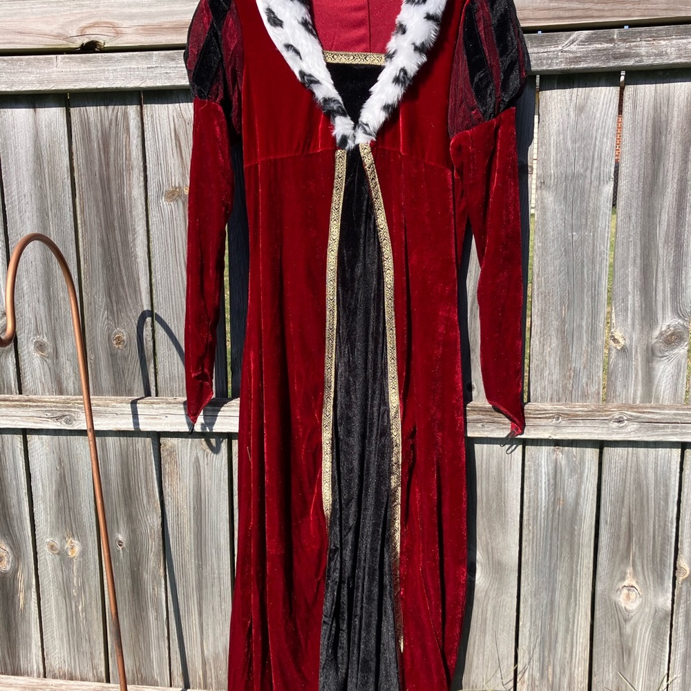 Spirit Red and Black Fur-Trimmed Garment